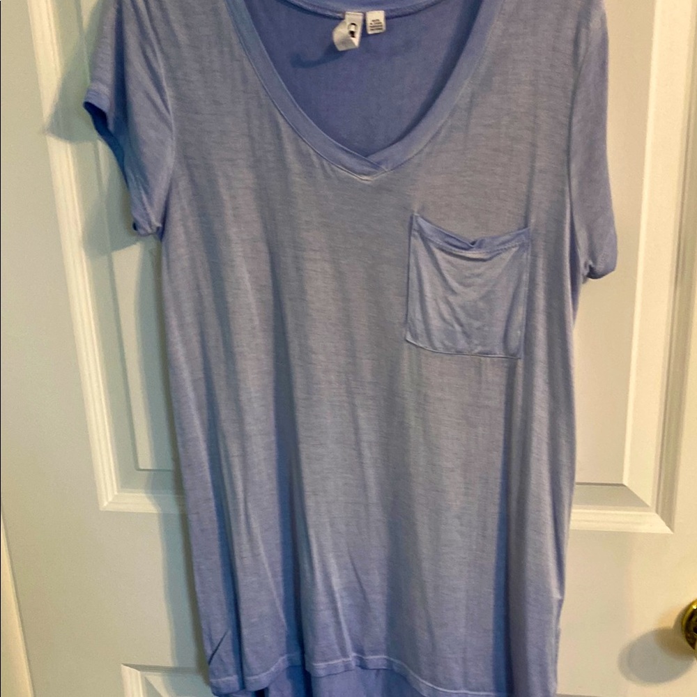 Cable & Gauge Soft Blue V-Neck Tee